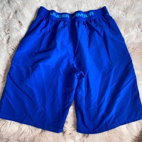 Under Armor Shorts - Picture 2 of 2